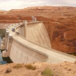 Wakeboarding-Lake-Powell_and_Lake-Powell-Adventures