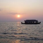 Houseboat-rental-Lake-Powell_and_Family-and-Group-Activities